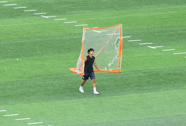 从中甲到欧洲：王博豪的“非典型”留洋之路